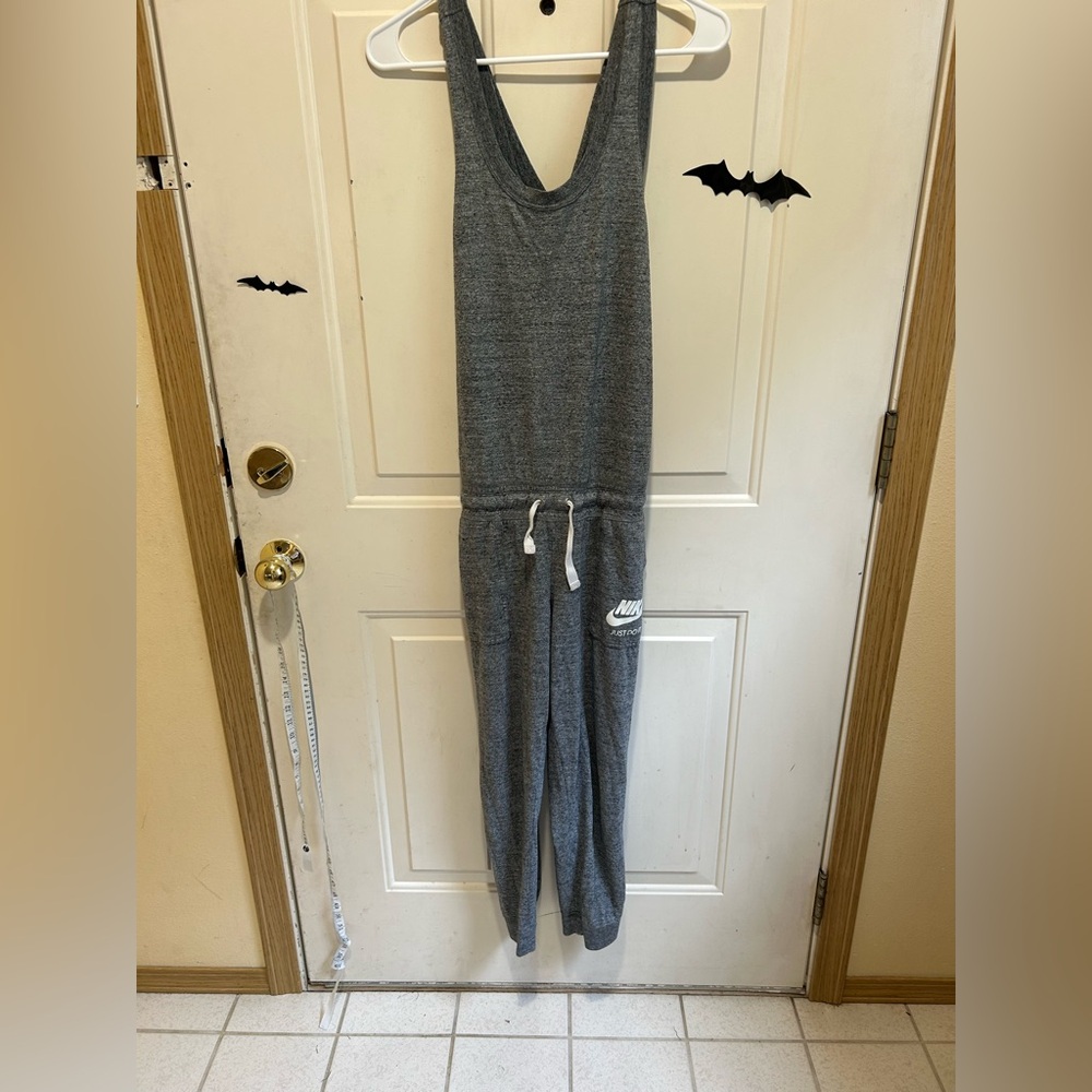 Nike Athletic Romper - Heathered gray - medium